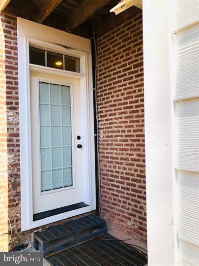 Building Photo - 8 N New St