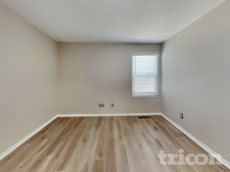 Building Photo - 8209 Sleeping Bear Dr NW