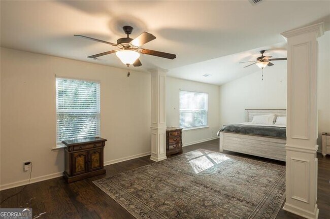 Building Photo - 2662 Stonekey Bend