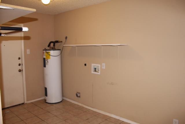 Building Photo - 2520 Glen Field Dr