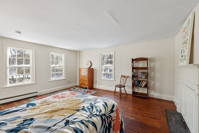 Building Photo - 25 Bulkeley Rd