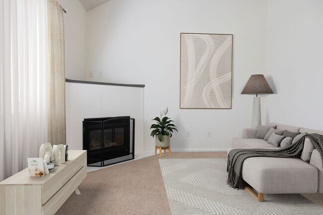 Main Living Room - 433 W Zeller St