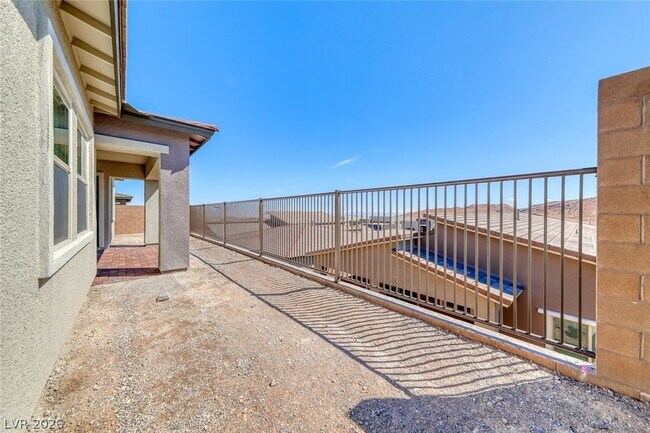 Building Photo - 968 Woodburn Ln