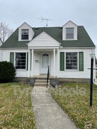 Building Photo - 19365 Kingsville St