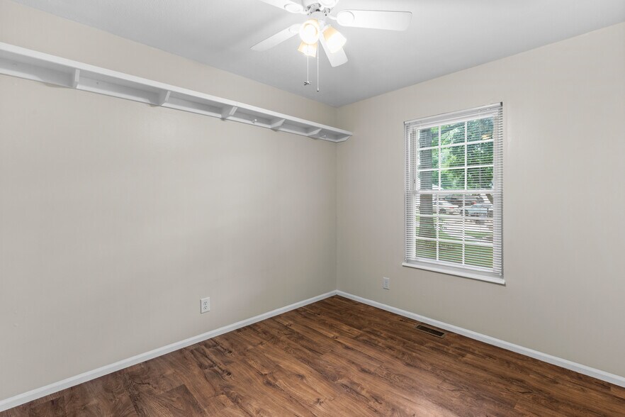 Building Photo - 3066 Grassy Valley Dr