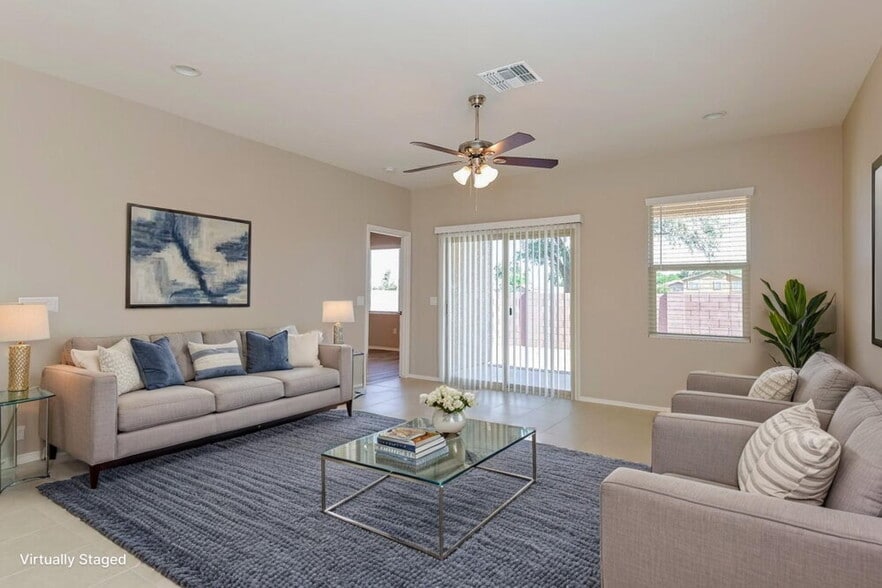 Building Photo - 849 E Artesia Pl