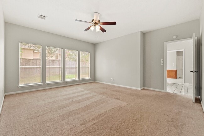 Building Photo - 15014 Lantern Creek Ln
