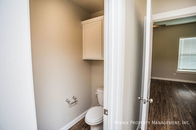 Building Photo - 2154 Kirksey Ave