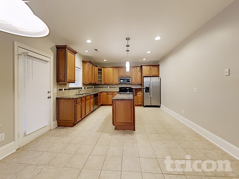 Building Photo - 2655 James Edmon Ct