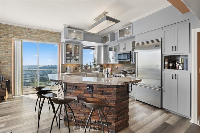 Building Photo - 488 E Ocean Blvd