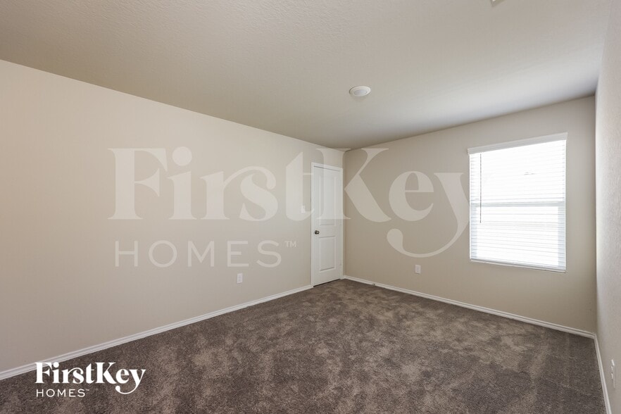 Building Photo - 6443 Pickaxe Way
