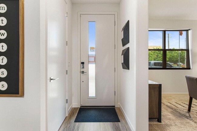 Building Photo - Newer Construction - Multi-Level Home with...