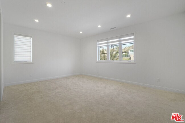 Building Photo - 20188 Marlow Ln