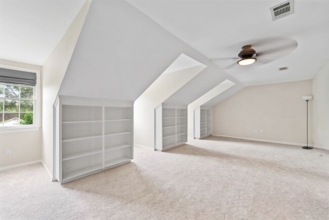 Building Photo - 1421 Lemhurst Rd