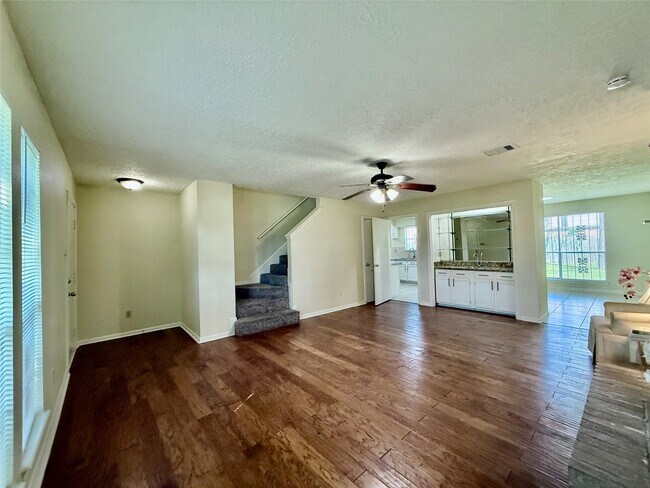Building Photo - 10718 Nobility Dr