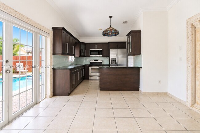 Building Photo - 14590 SW 51st St