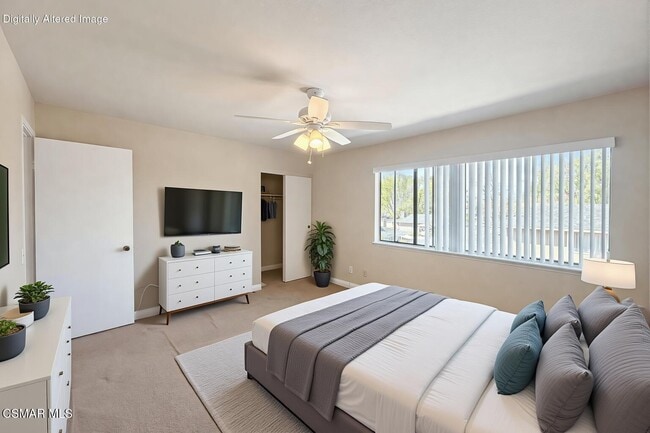 Building Photo - 28825 Conejo View Dr