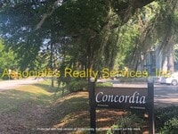 Building Photo - Cute 2Bed/2Bath in Concordia!