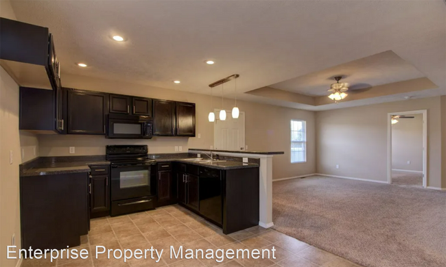 Building Photo - 3 br, 2 bath House - 1050 S Strasbourg Ave