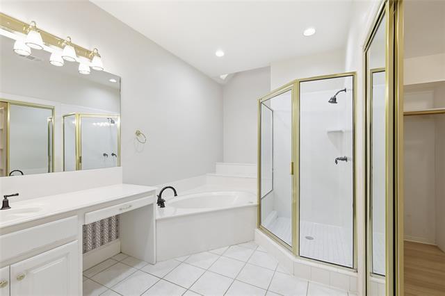 Building Photo - 5518 Australia Ct