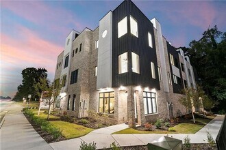 Building Photo - 1962 8th St