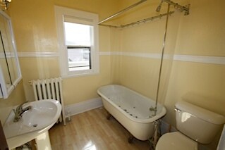 Building Photo - 1212 Marshall Ave