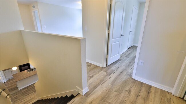 Building Photo - 441 White Coral Ln
