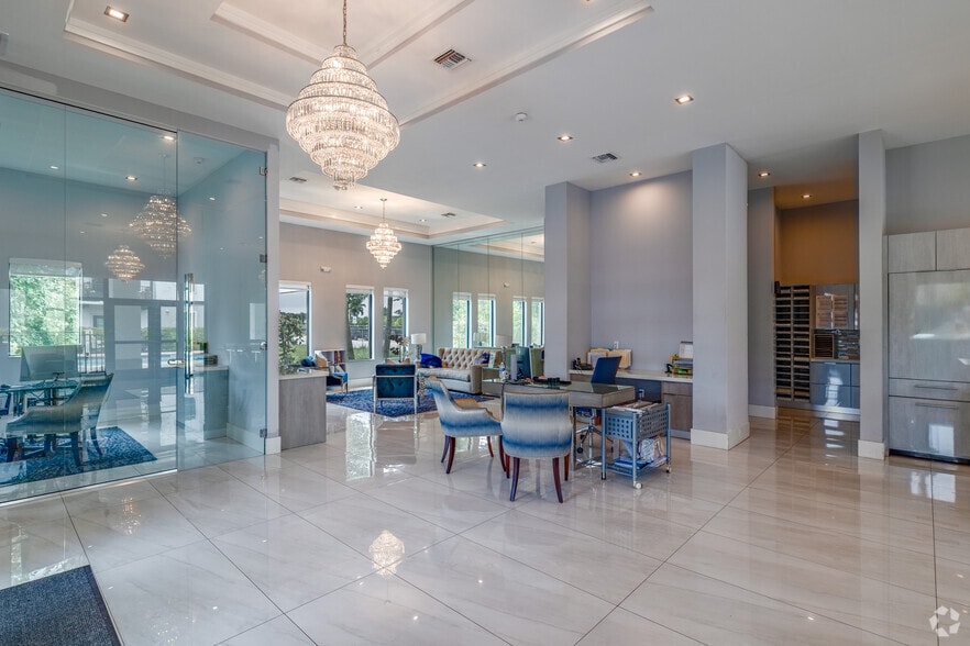 Leasing Office/Club House - Redland Crossings