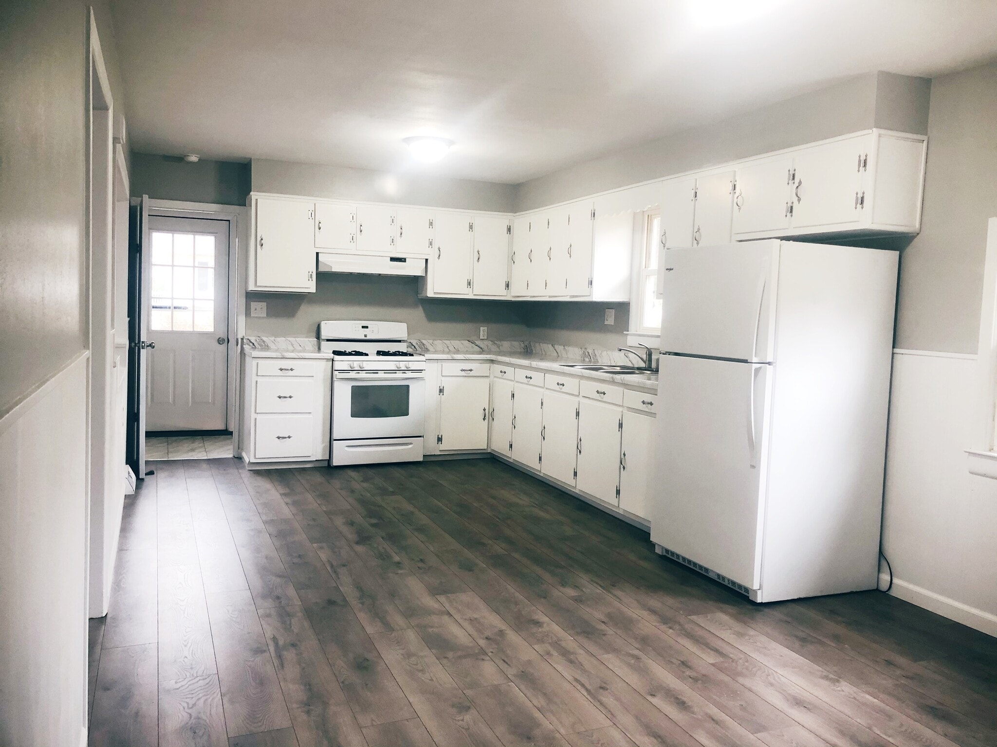 Building Photo - 7164 Hwy Bb