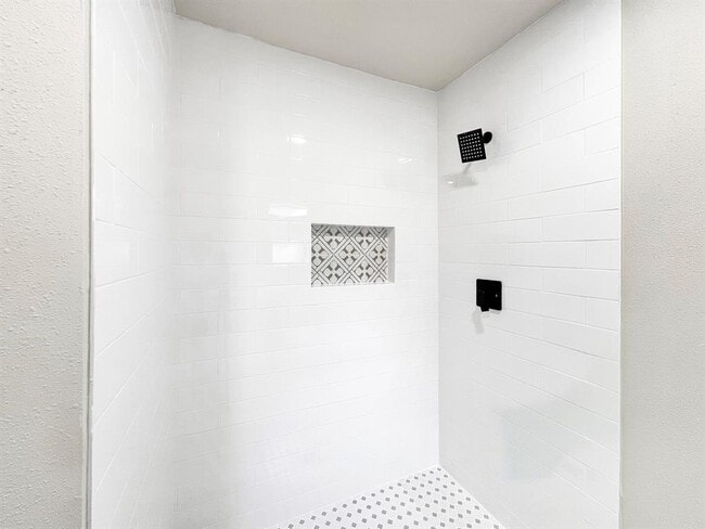 Building Photo - 4926 Adonis Dr