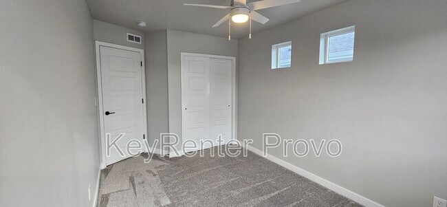 Building Photo - 264 S Hidden Lagoon Pl