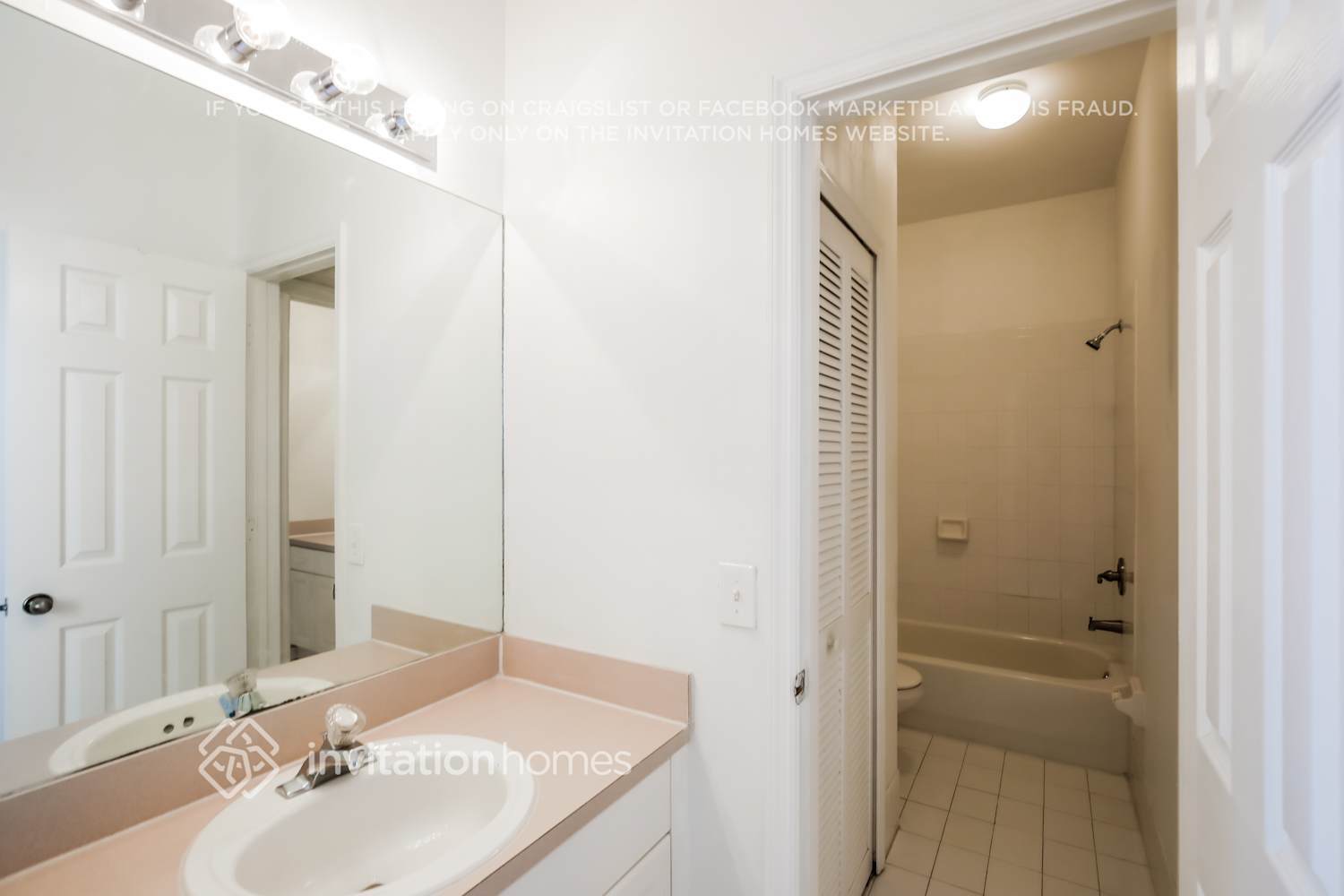 Building Photo - 15740 SW 148th Terrace