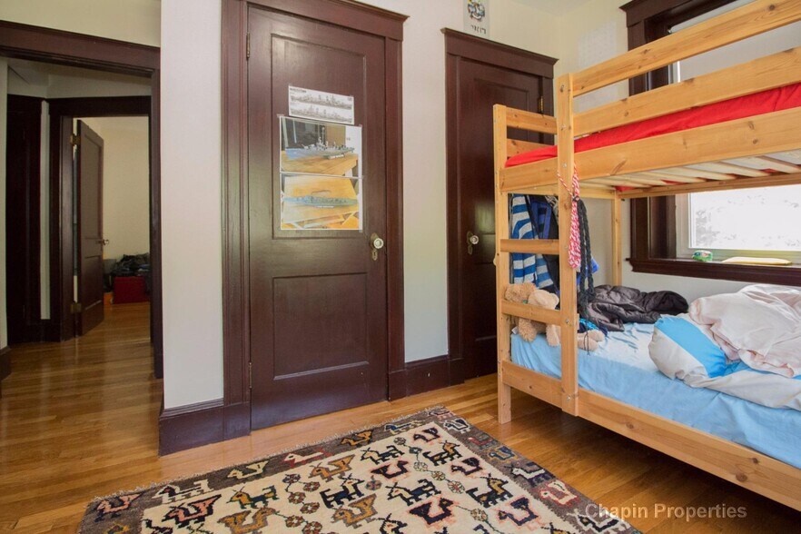 Building Photo - 55 Franklin St