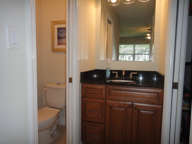 Building Photo - 230 Cape Shores Cir