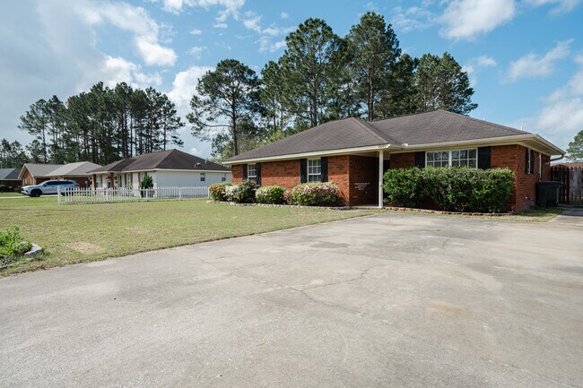 Building Photo - 2007 Ossabaw Dr