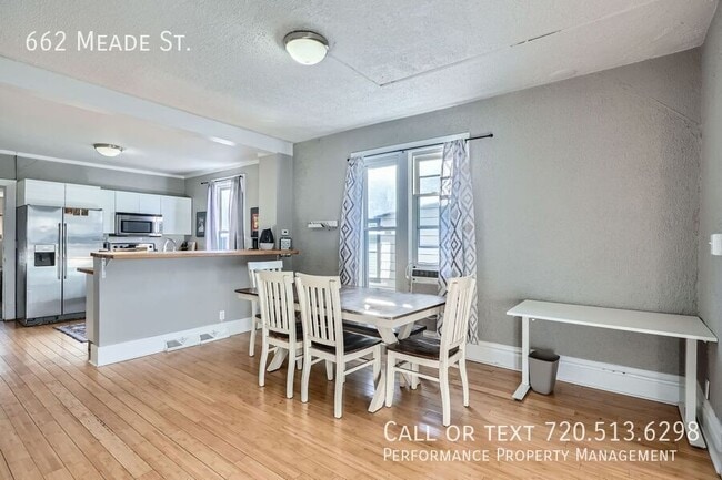 Building Photo - 662 Meade St