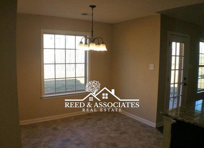 Building Photo - 3 Bedroom in Bartlett!