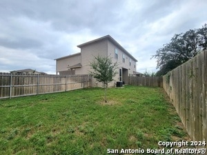 Building Photo - 2251 Avery Village
