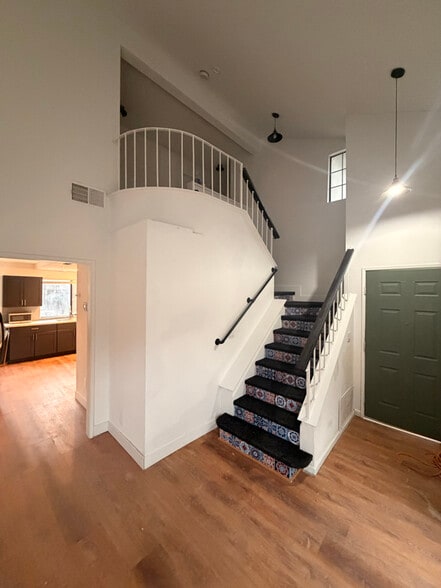 Primary Photo - 3424 Natomas Park