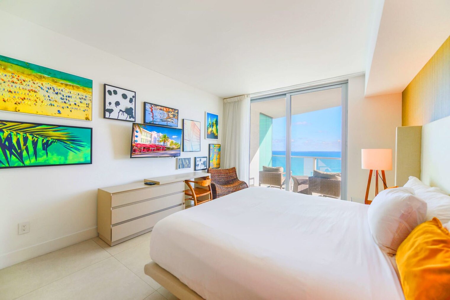 Building Photo - 4111 S Ocean Dr
