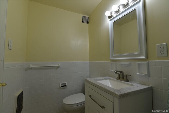 Building Photo - 54-44 Little Neck Pkwy