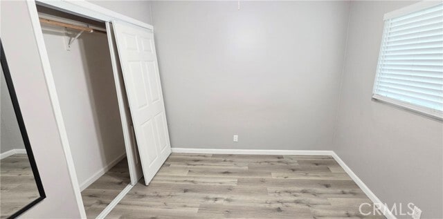 Building Photo - 10527 Western Ave