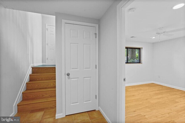 Building Photo - 7156 Winter Rose Path