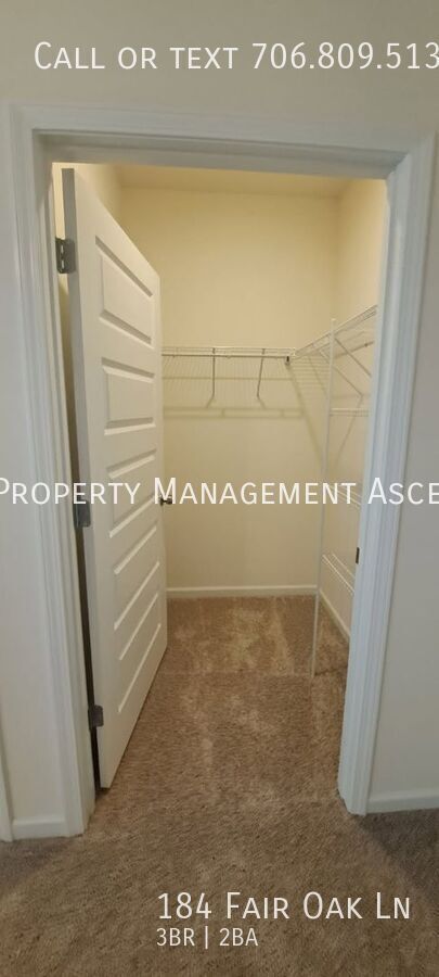 Building Photo - 184 N Fair St