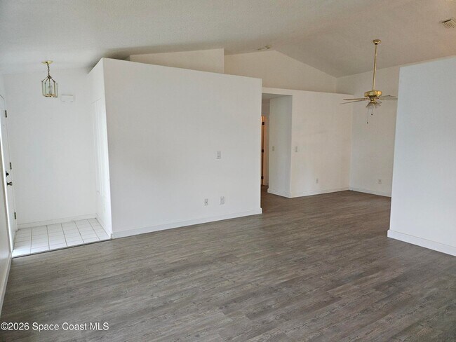 Building Photo - 1250 Winding Meadows Rd