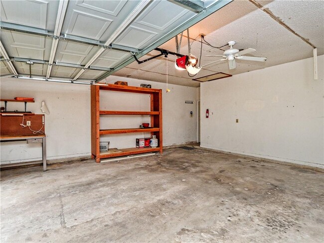 Building Photo - 5607 Muster Ct