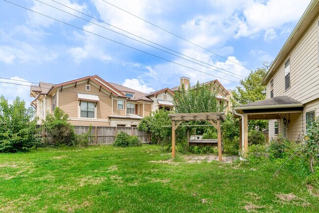 Building Photo - 24642 Cornell Park Ln