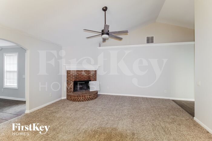 Building Photo - 836 Crystal Meadow Dr