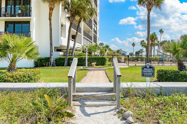 Building Photo - 1460 Gulf Blvd
