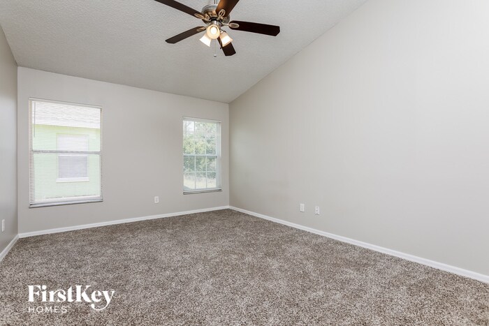 Building Photo - 6572 Viewpoint Ct